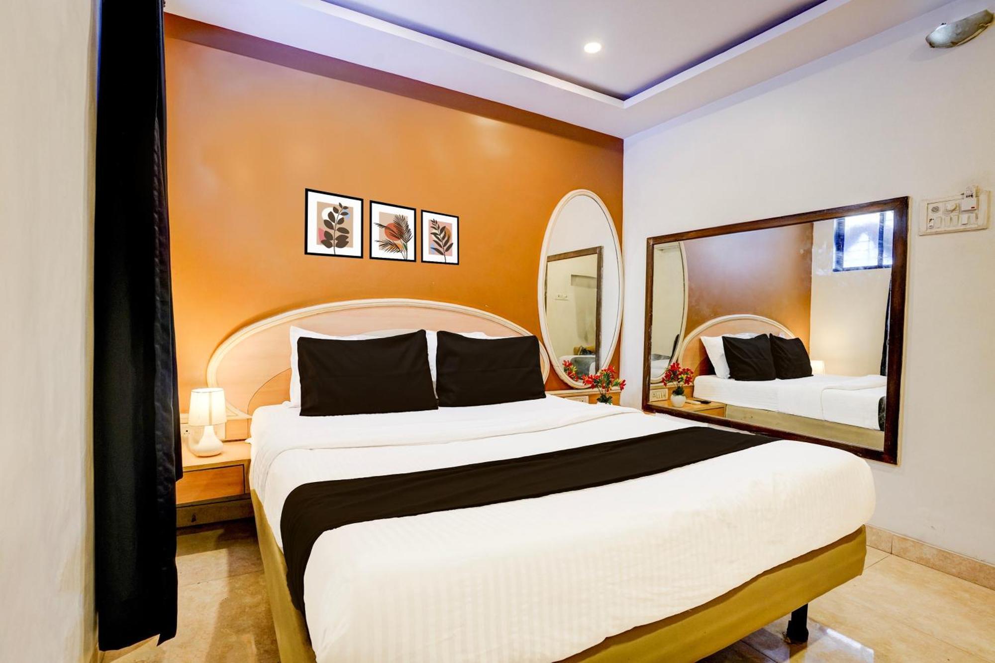 De Classico Hotel Mumbai Bagian luar foto